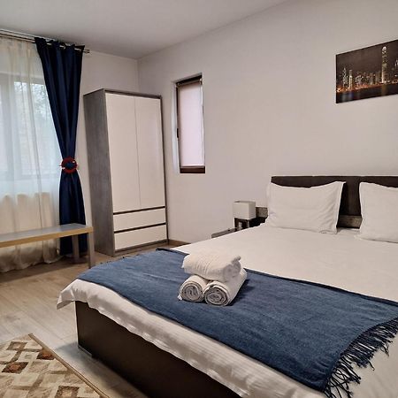 Villa 38 Silviu Apartment Бухарест Экстерьер фото